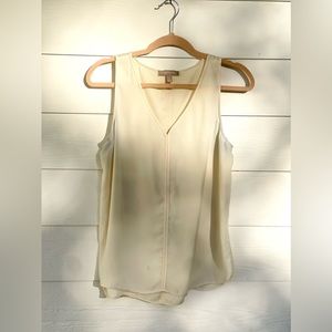 Cream Banana Republic Sleeveless Blouse. Size Small.